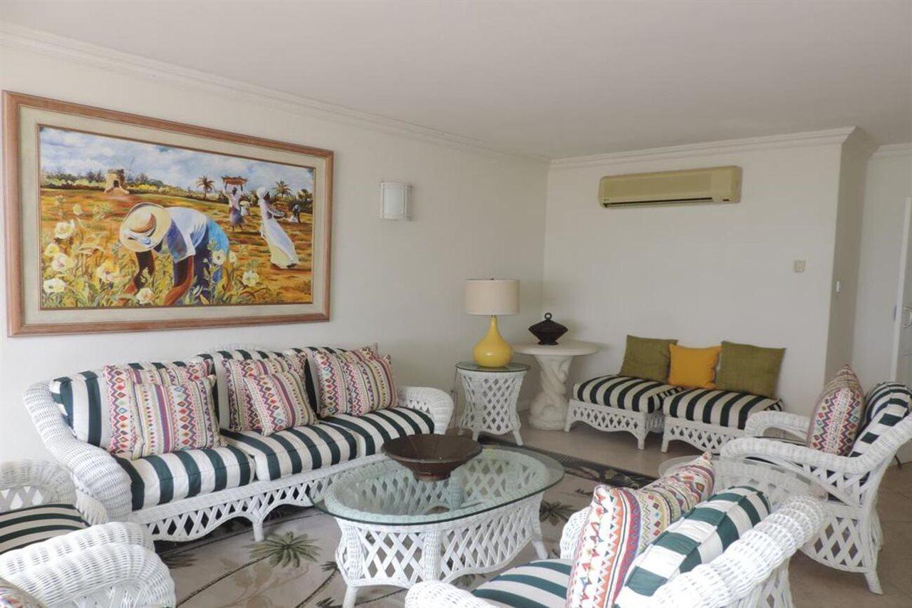 Coral Sands Beach Resort Bridgetown Kültér fotó