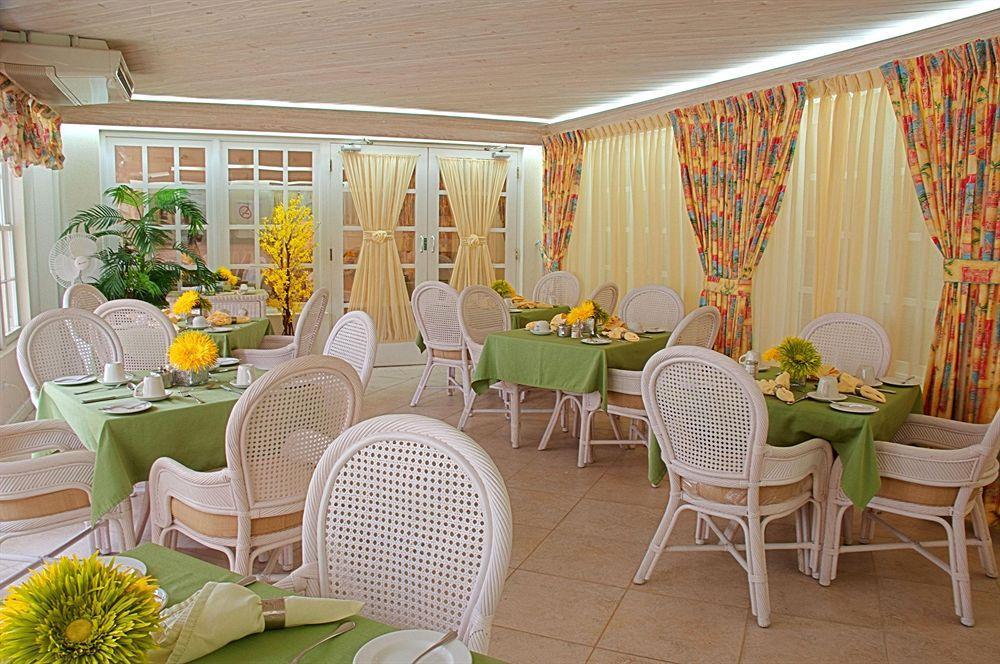Coral Sands Beach Resort Bridgetown Kültér fotó